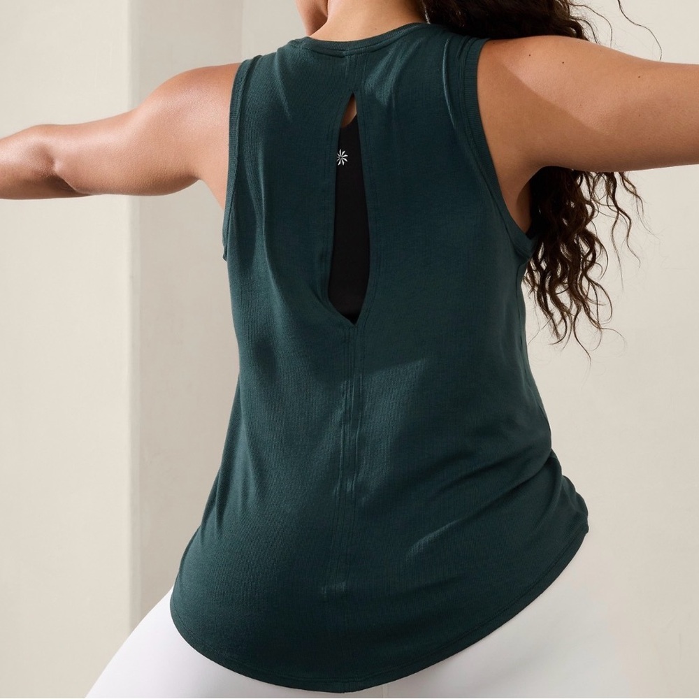Athleta•With Ease Open Back Rib Tank•Size S•NWT